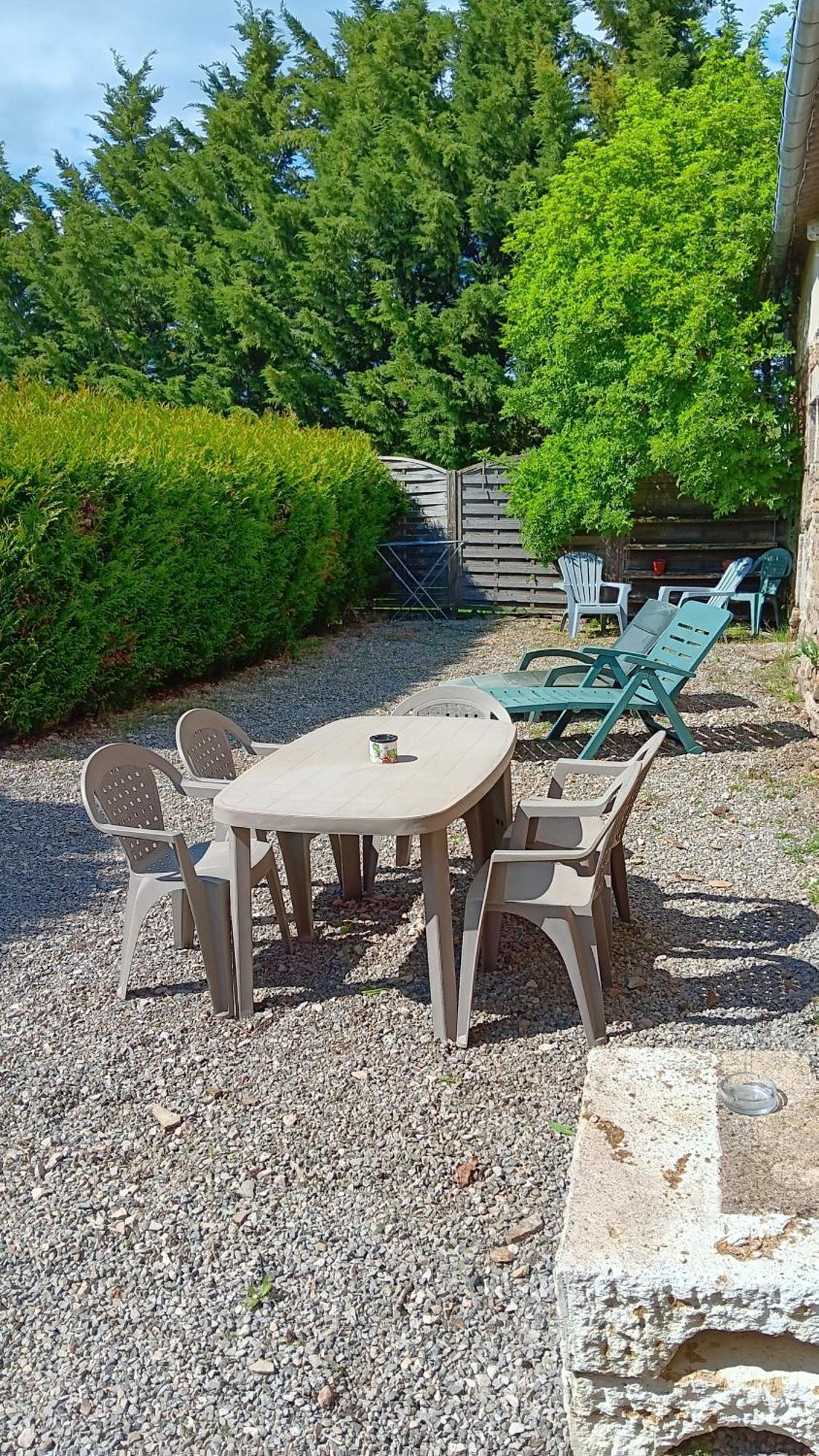 Le Gite Voute Confort Et Repos Saint-Beauzely Bagian luar foto